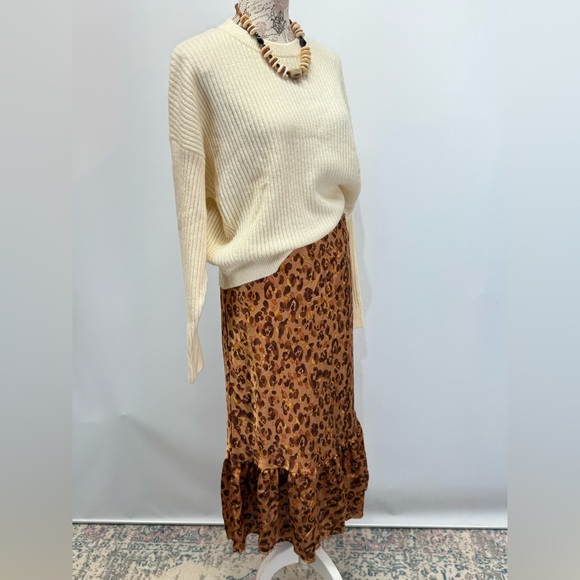 FORGOTTEN GRACE Brown Cheetah print ruffle hem midi skirt size L - Picture 5 of 11